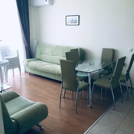 Private In Orchid Garden شقة *