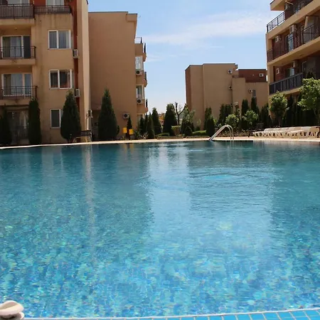 Private In Orchid Garden * ساني بيتش