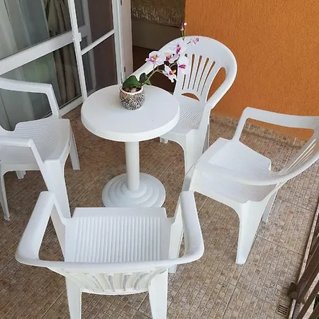 Private In Orchid Garden شقة