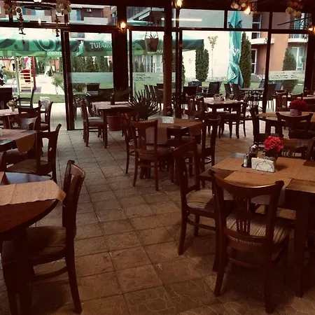 Private In Orchid Garden شقة *